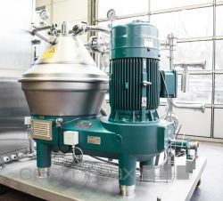 SC 35-06-177 GEA Westfalia Separator Tellerseparatoren selbstaustragend